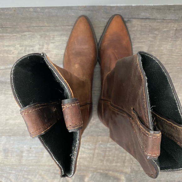 Capezio BOHO Brown Leather Western Boots 5 - Picture 6 of 8